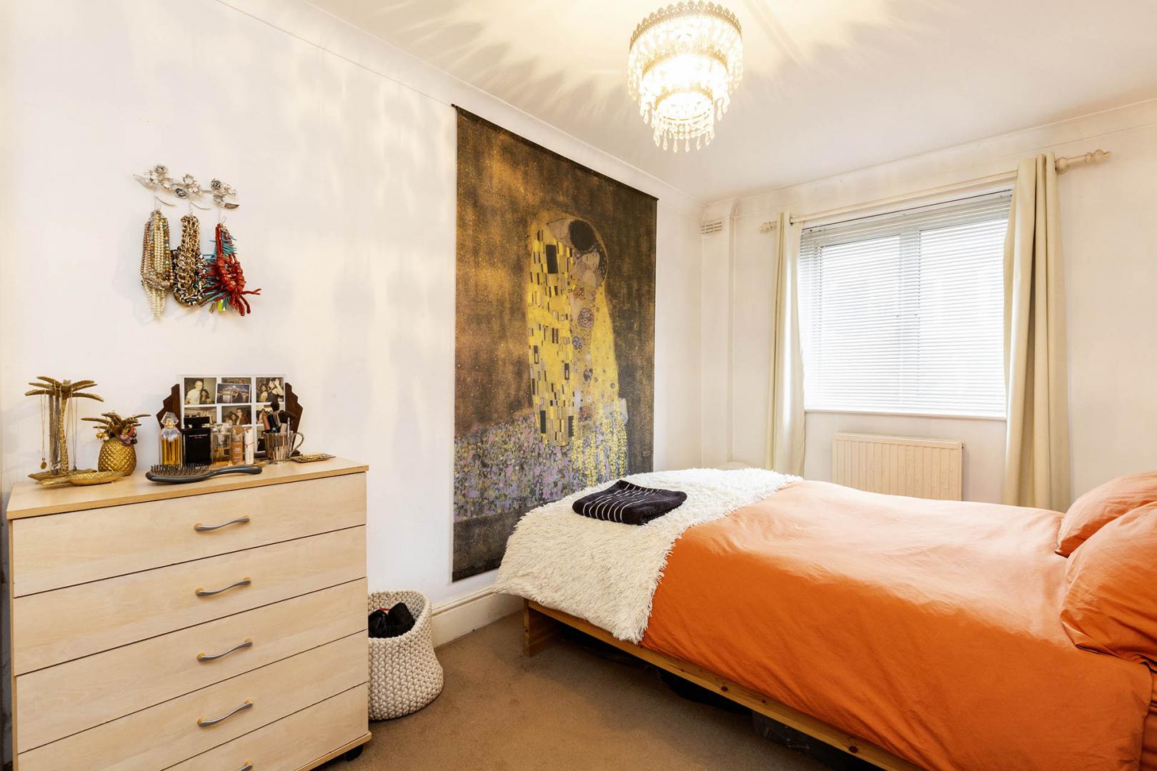 Arranged over two floors and overlooking the Regents Canal  Baring Street, Shoreditch Park